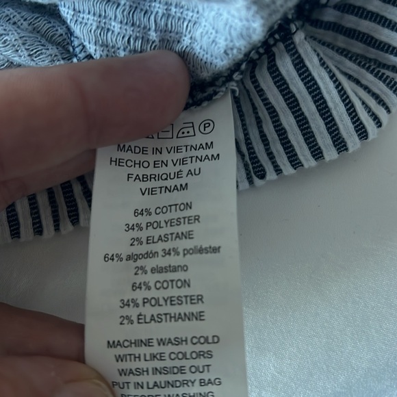 Michael Kors Blue Seersucker Striped Blouse - Picture 5 of 6